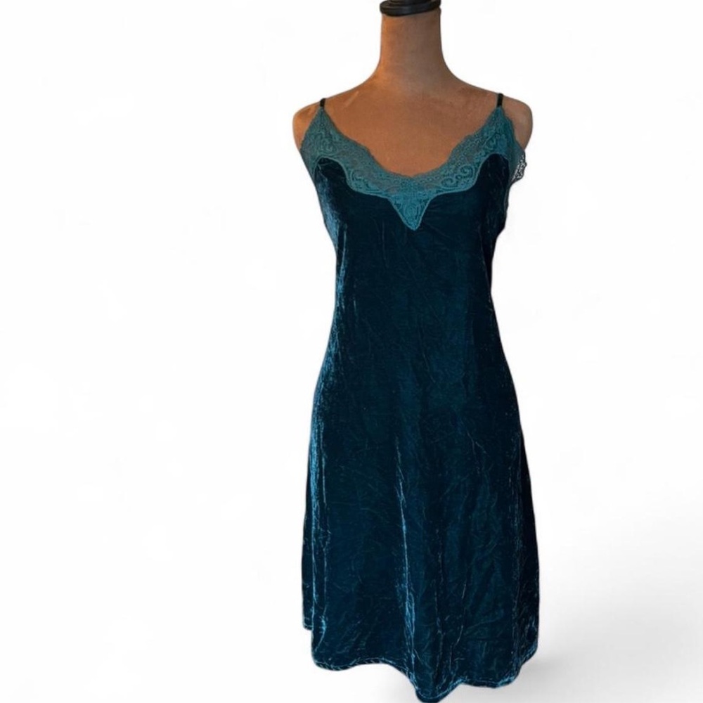Velvet Green Slip Dress Chemise Size M Whimsigoth, Dark Fairy, Feminine, Sexy